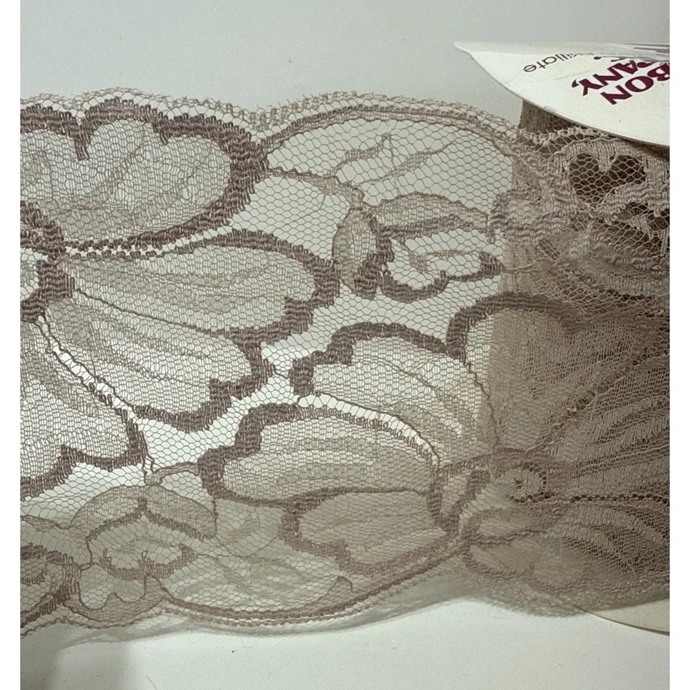 Lion Ribbon Company Finesse 120 Taupe 4 3/8